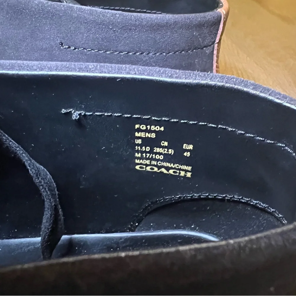 Coach Mens FG1504 Suede Chukka Boots Black Tan Leather Accents Size 11.5 D